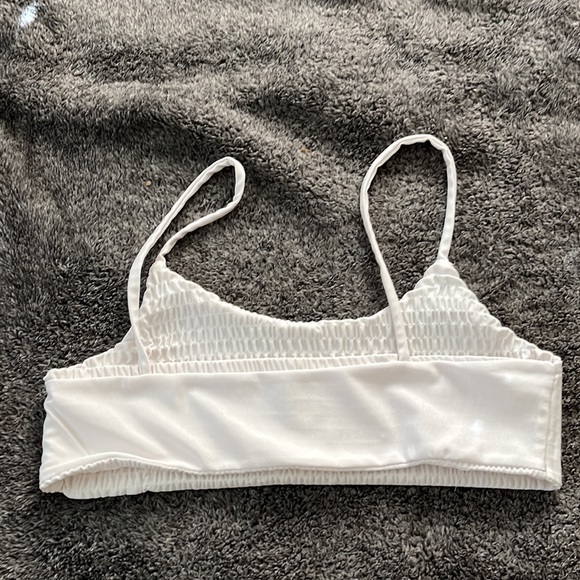 White Crinkle Shein Bikini - Picture 5 of 9